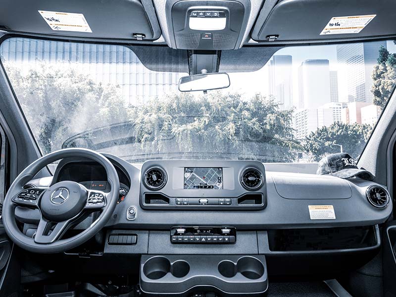 Sprinter Grand Modern Dashboard