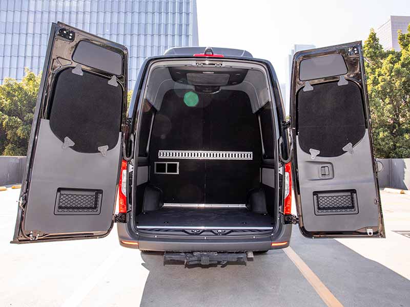 Sprinter Grand Rear Cargo Hold