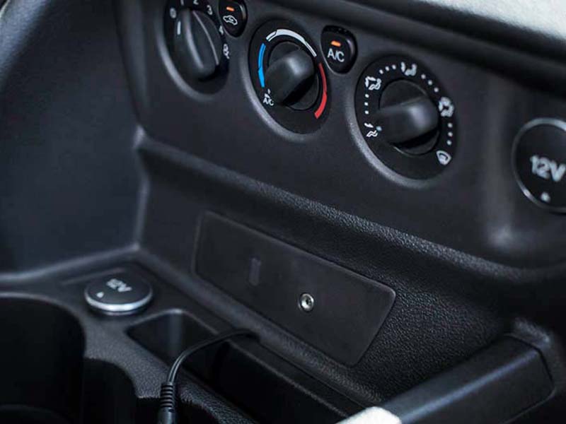 Transit Medium Roof Power Outlets